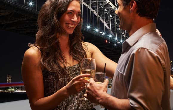 Say ‘cheers’ to your love aboard a Valentine’s Day cruise with fabulous views of the harbour icons.